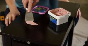 How to Use Plastic Wood Filler